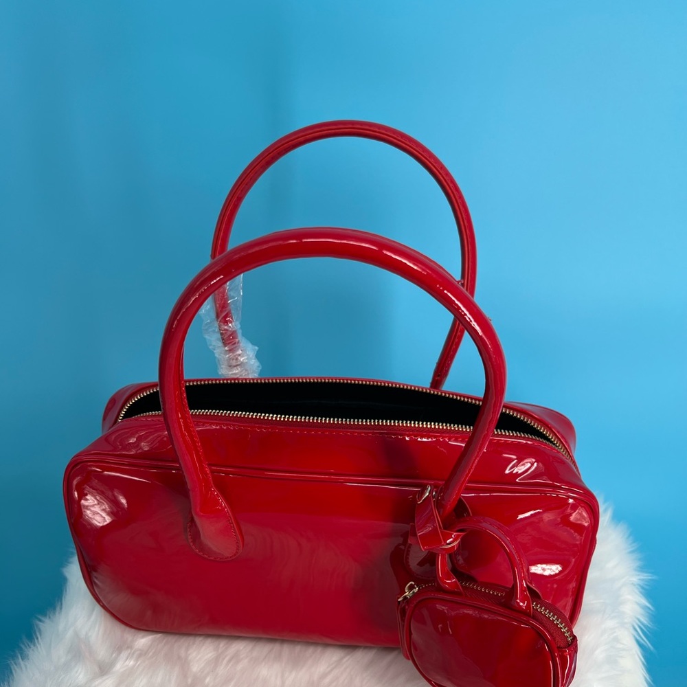 Vibrant Red Glossy Shoulder Bag with Cylindrical Design - Picture 8 of 9